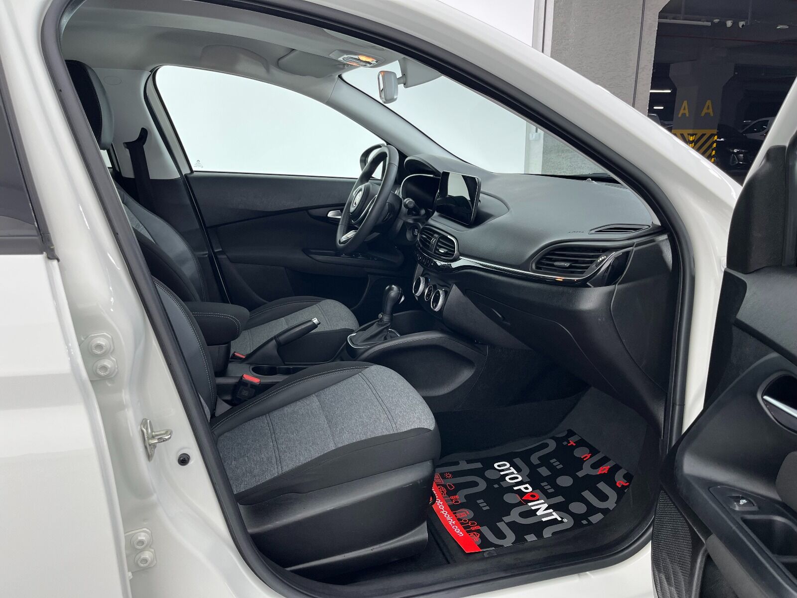 Fiat Egea Cross 1.6 MultiJet Lounge DCT - 2023 - Detay