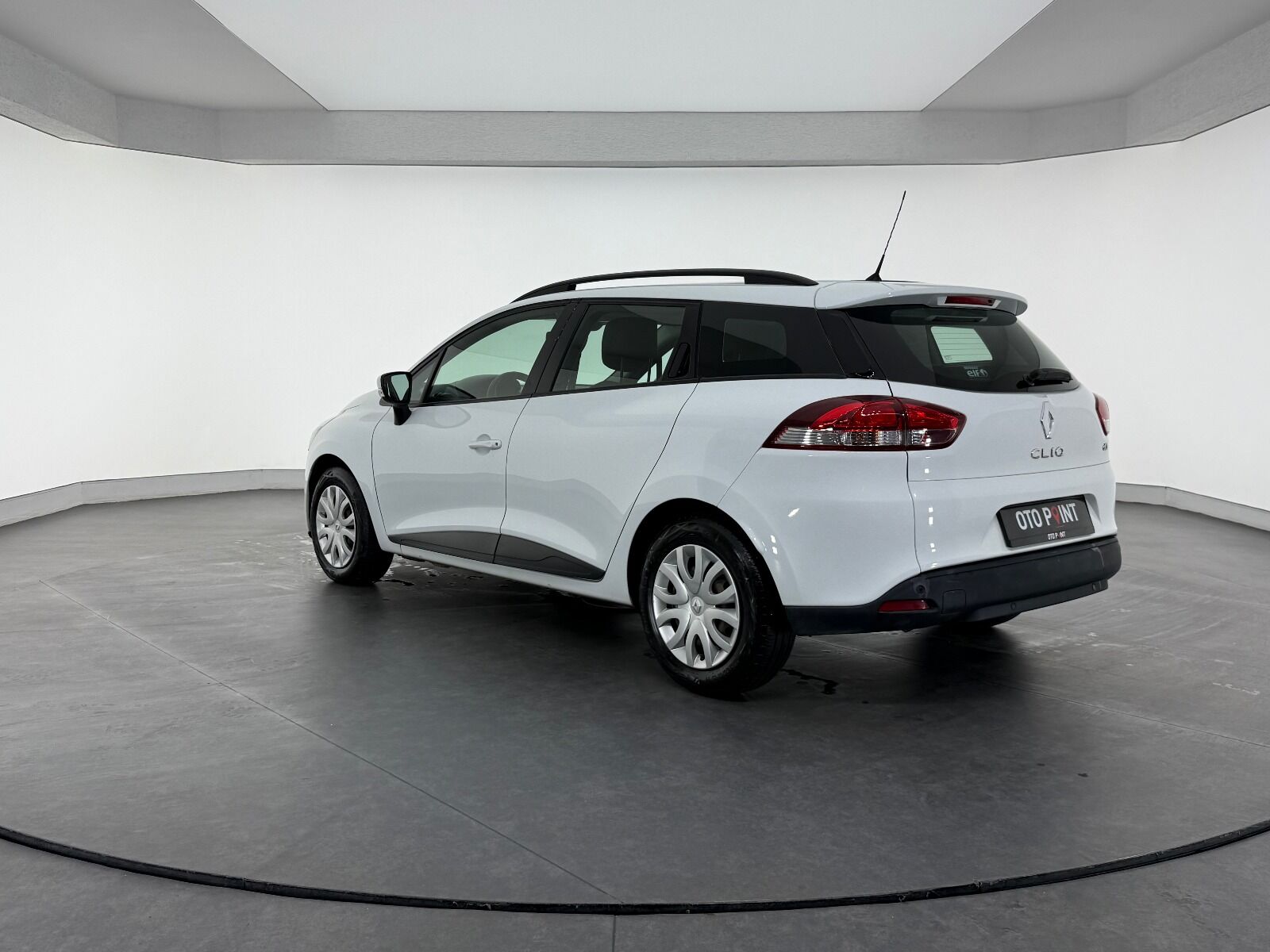 Renault Clio Sport Tourer 1.5 DCI Joy - 2015 - Detay