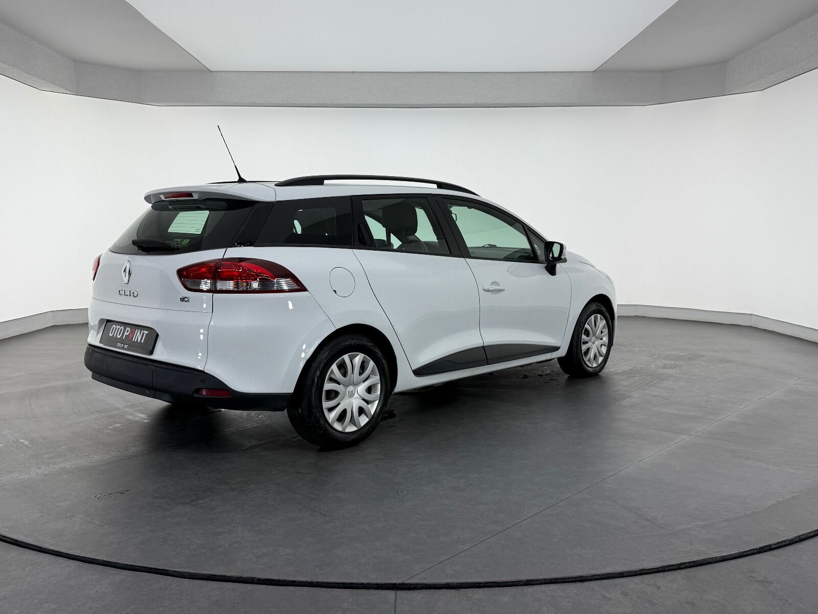 Renault Clio Sport Tourer 1.5 DCI Joy - 2015 - Detay