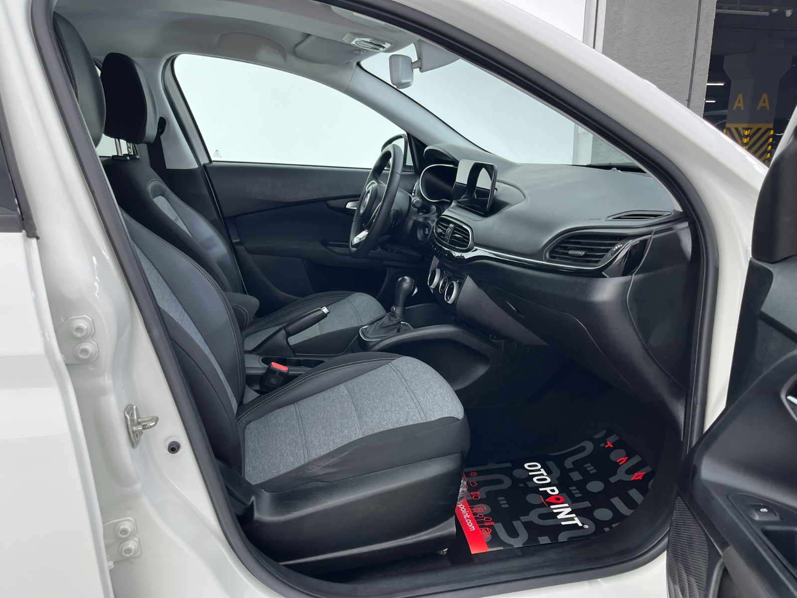 Fiat Egea Cross 1.6 MultiJet Lounge DCT - 2023 - Detay