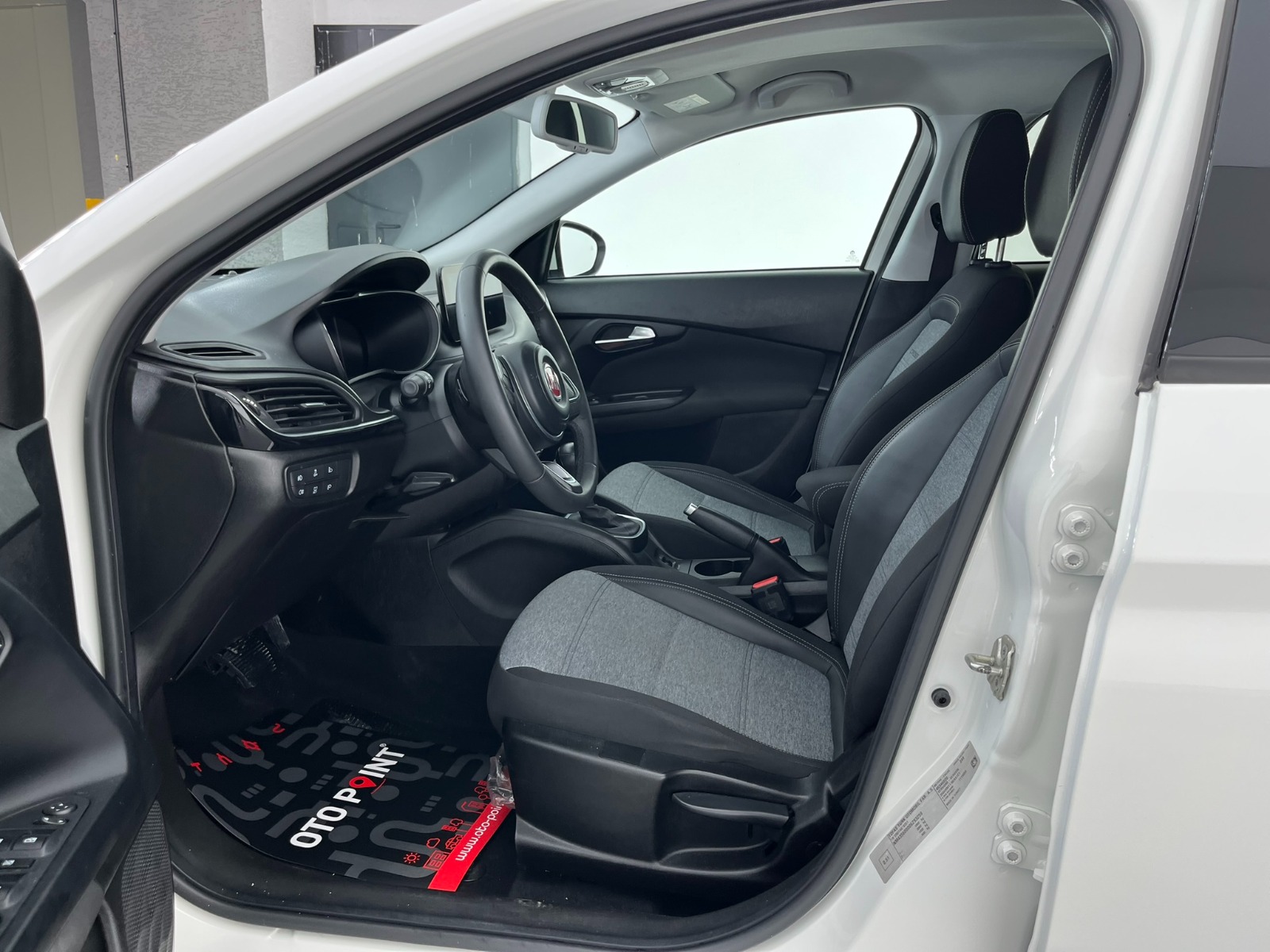 Fiat Egea Cross 1.6 MultiJet Lounge DCT - 2023 - Detay