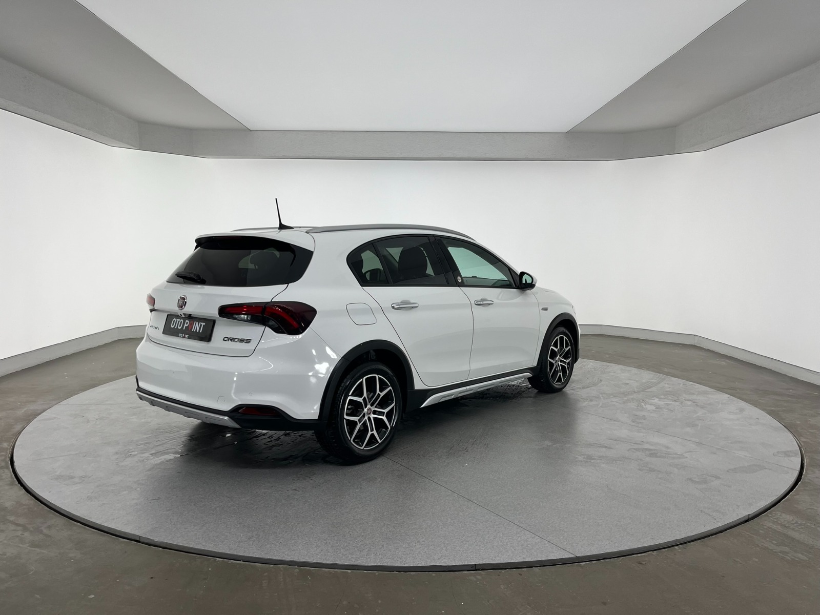 Fiat Egea Cross 1.6 MultiJet Lounge DCT - 2023 - Detay