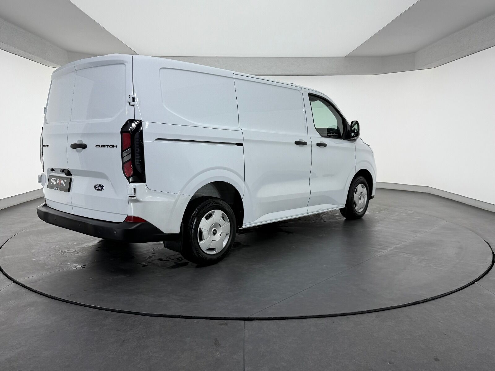 Ford Transit Custom Van 2.0 EcoBlue Upgrade 320 S Deluxe Otomatik - 2023 - Detay