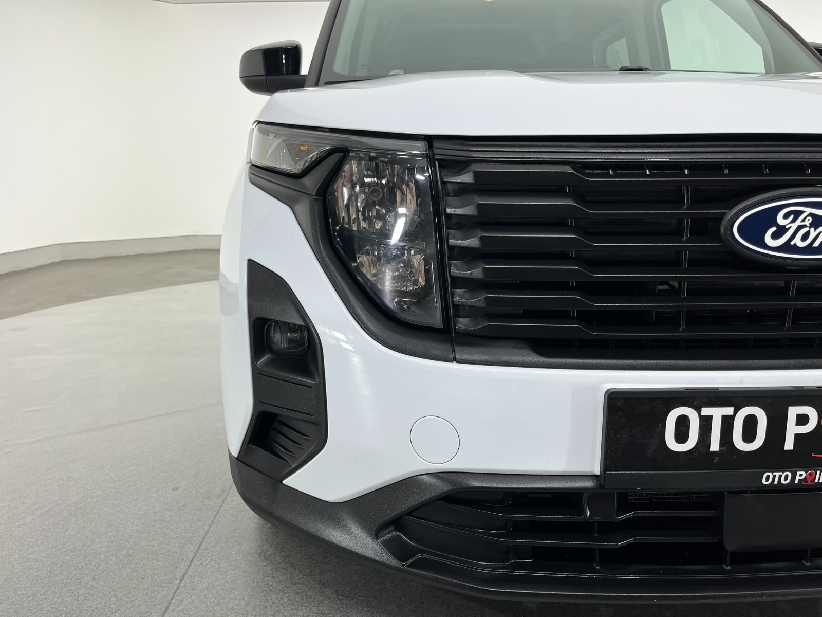 Ford Tourneo Courier Kombi 1.5 EcoBlue Deluxe - 2025 - Detay