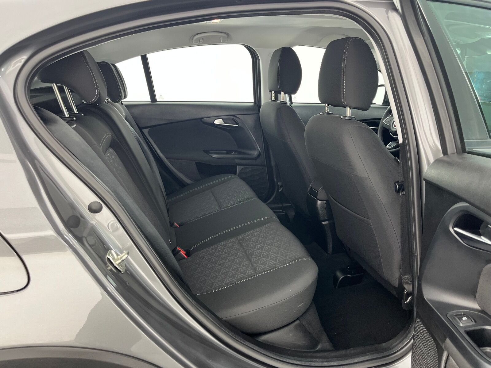 Fiat Egea Cross 1.6 Multijet Urban TRCTN+ GSR DCT - 2024 - Detay