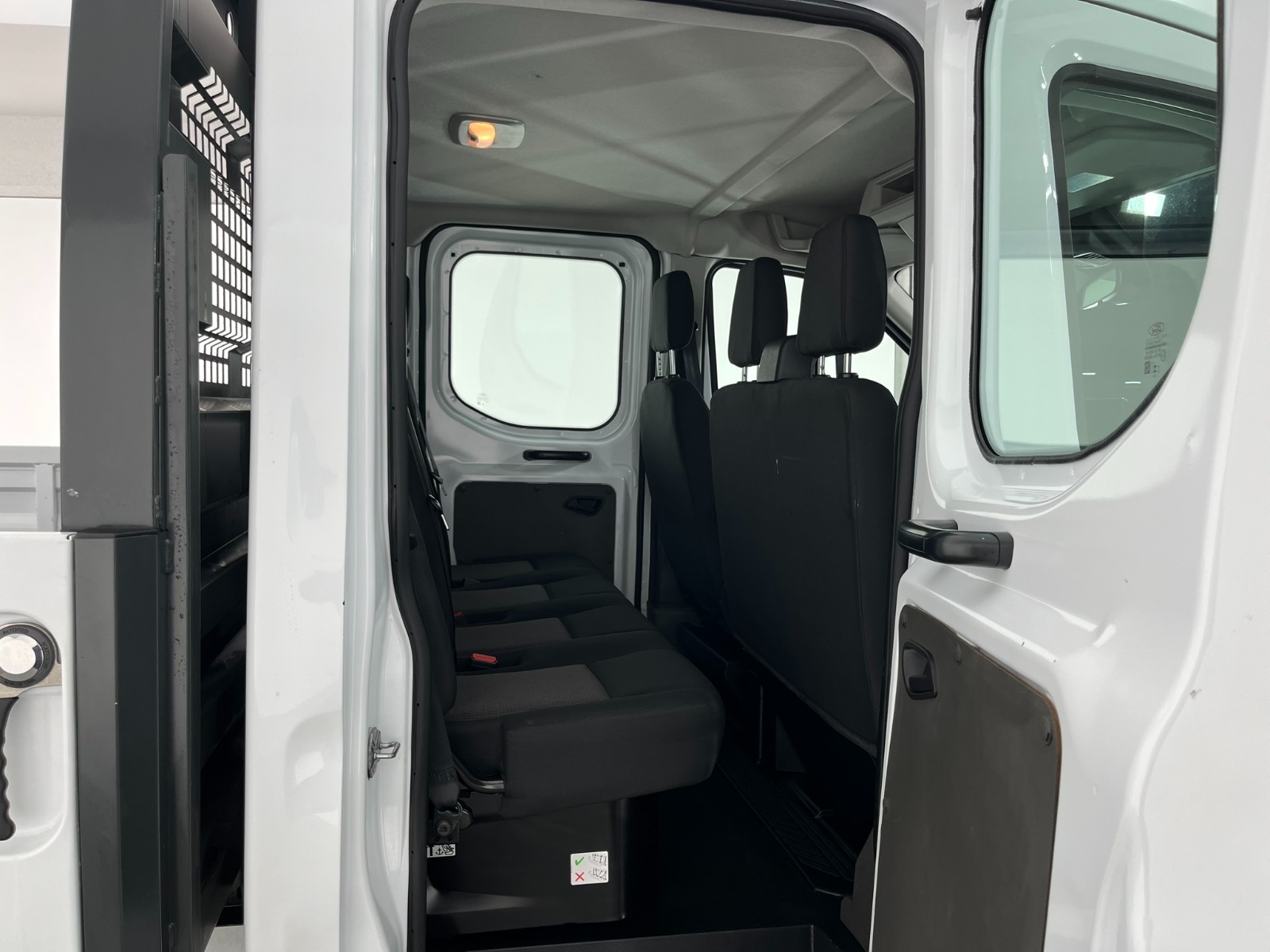 Ford Transit 350 M Çift Kabin - 2024 - Detay