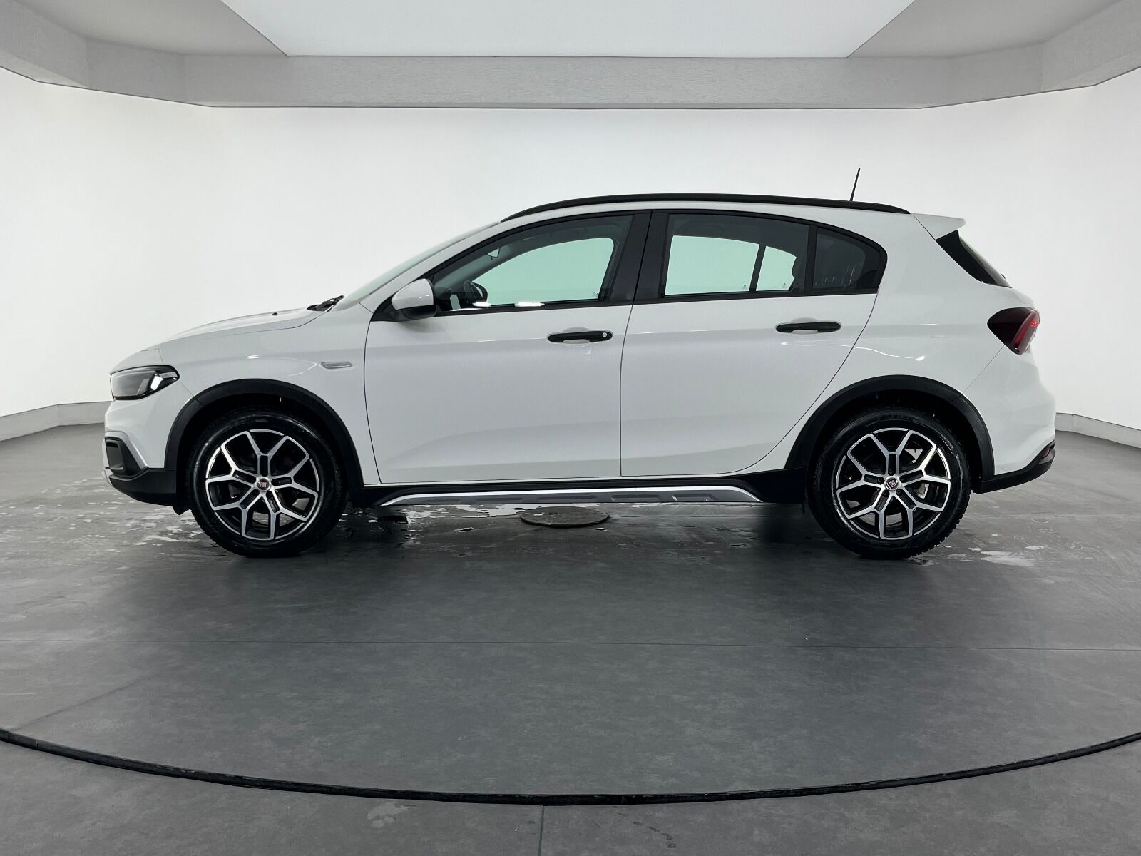 Fiat Egea Cross 1.6 Multijet Urban TRCTN+ GSR DCT - 2025 - Detay