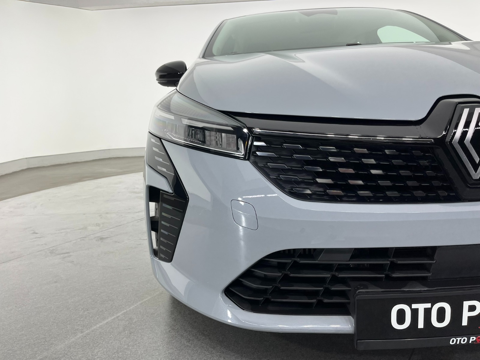 Renault Clio Hatchback 1.0 TCe Evolution X-Tronic - 2024 - Detay