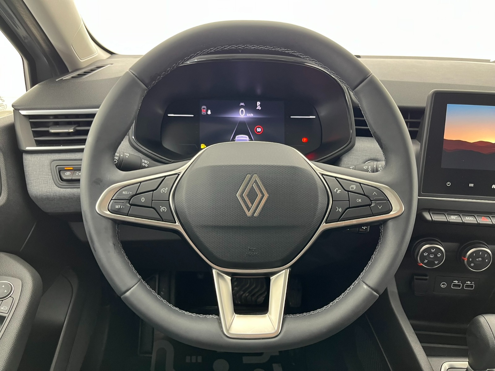 Renault Clio Hatchback 1.0 TCe Evolution X-Tronic - 2024 - Detay