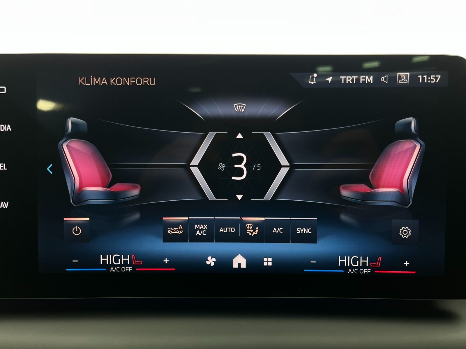 BMW 1 Serisi Hatchback 120 M Sport Otomatik - 2025 - Detay