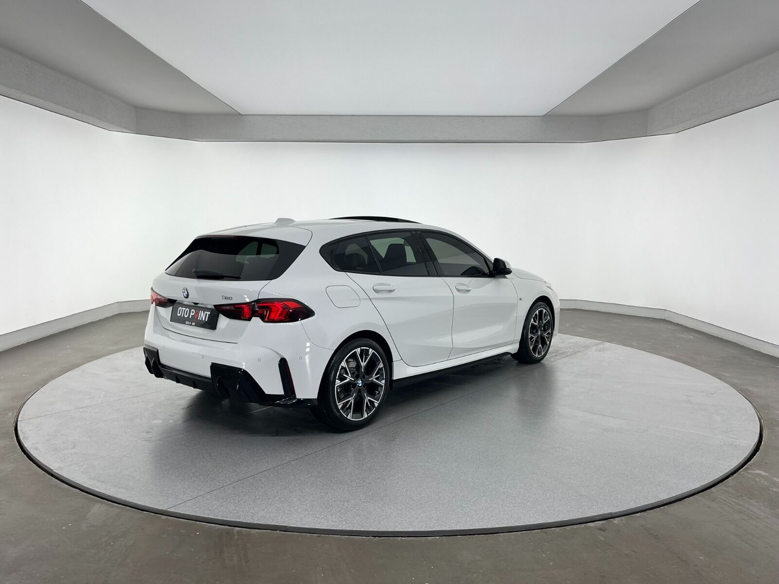 BMW 1 Serisi Hatchback 120 M Sport Otomatik - 2025 - Detay