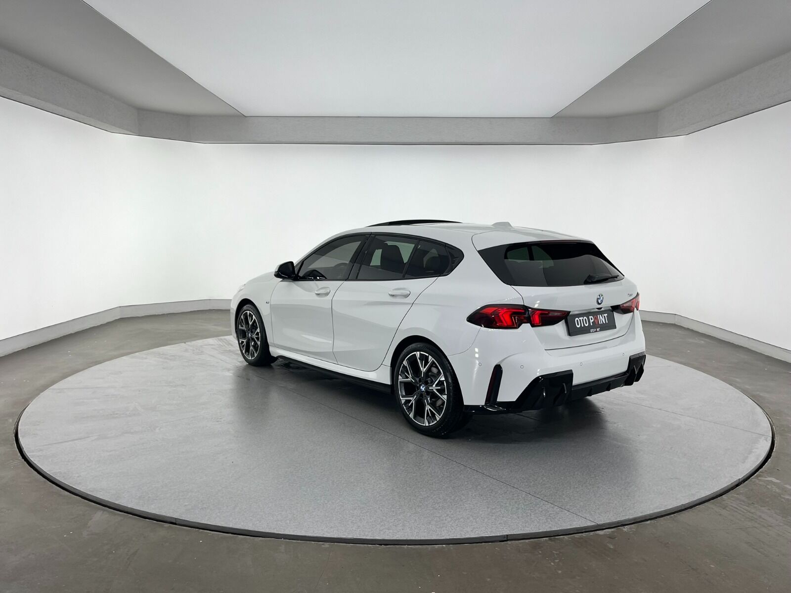 BMW 1 Serisi Hatchback 120 M Sport Otomatik - 2025 - Detay