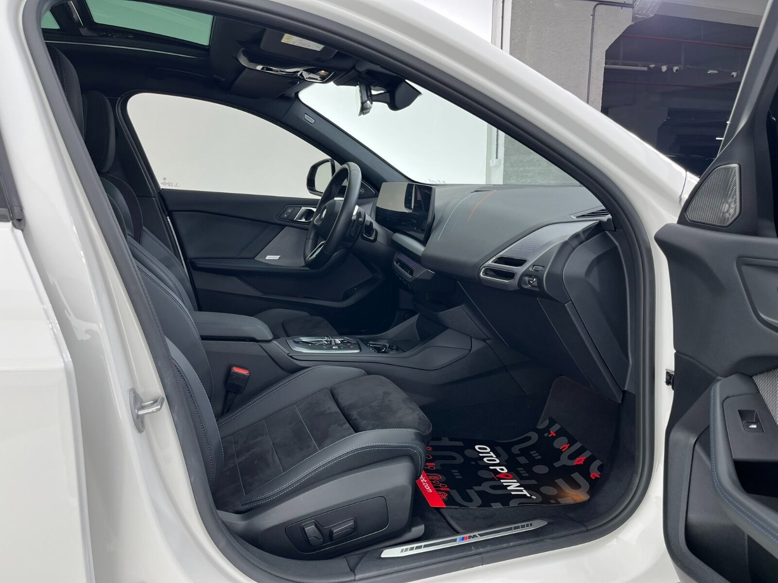 BMW 1 Serisi Hatchback 120 M Sport Otomatik - 2025 - Detay