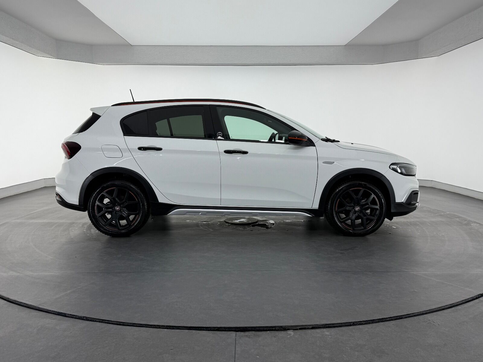 Fiat Egea Cross 1.6 MultiJet Limited GSR DCT TRCN+ - 2025 - Detay
