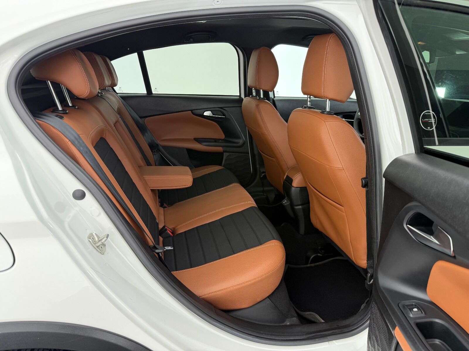 Fiat Egea Cross 1.6 MultiJet Limited GSR DCT TRCN+ - 2025 - Detay