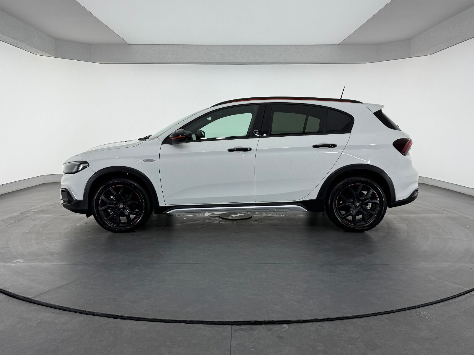 Fiat Egea Cross 1.6 MultiJet Limited GSR DCT TRCN+ - 2025 - Detay