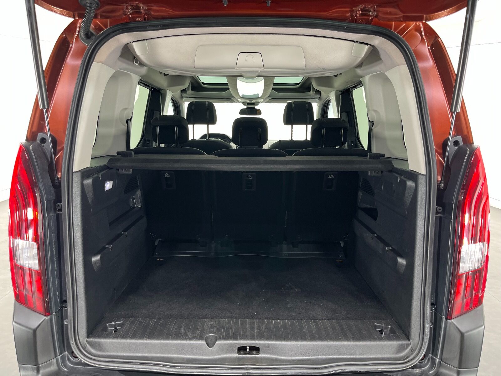 Peugeot Rifter 1.5 BlueHDI GT Line EAT8 - 2019 - Detay