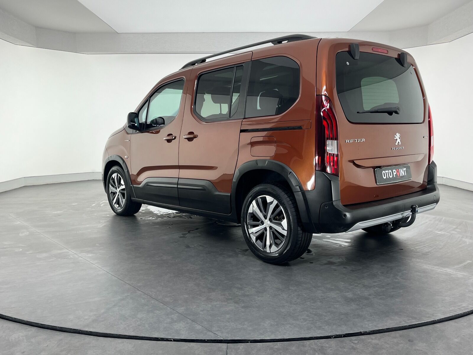 Peugeot Rifter 1.5 BlueHDI GT Line EAT8 - 2019 - Detay
