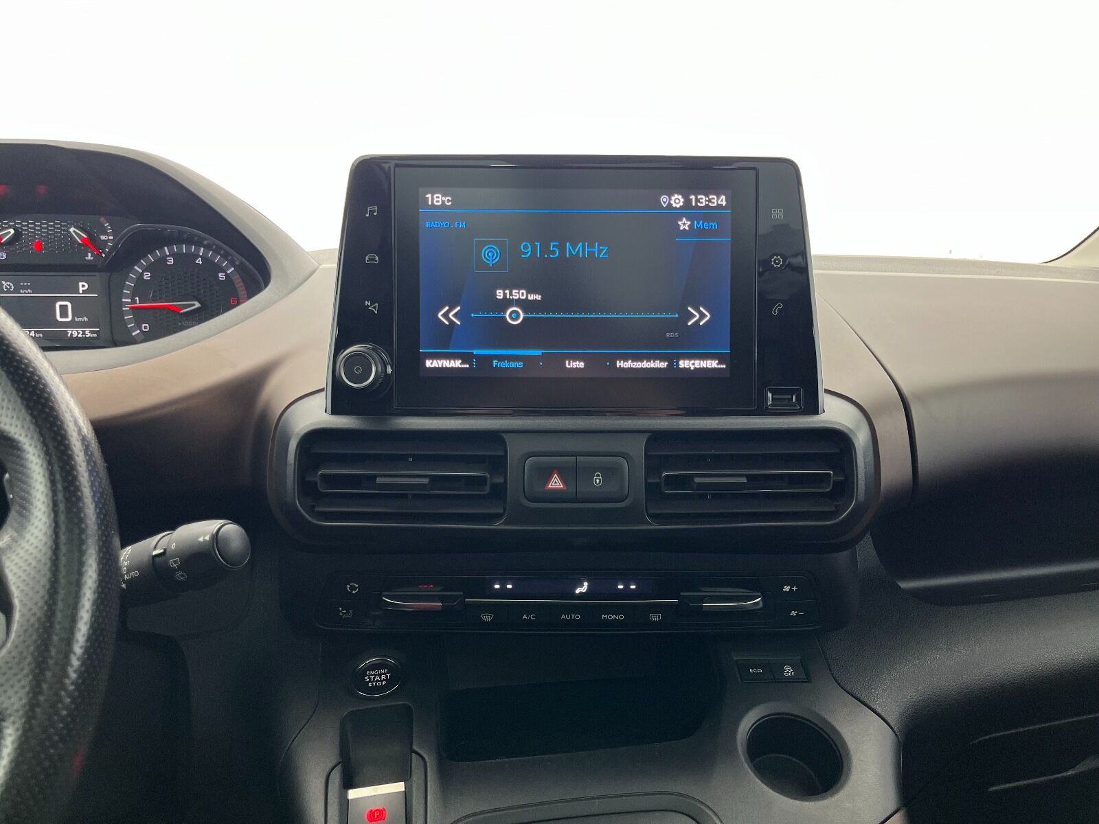 Peugeot Rifter 1.5 BlueHDI GT Line EAT8 - 2019 - Detay