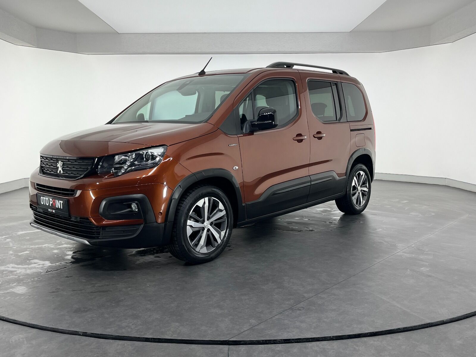 Peugeot Rifter 1.5 BlueHDI GT Line EAT8 - 2019 - Detay