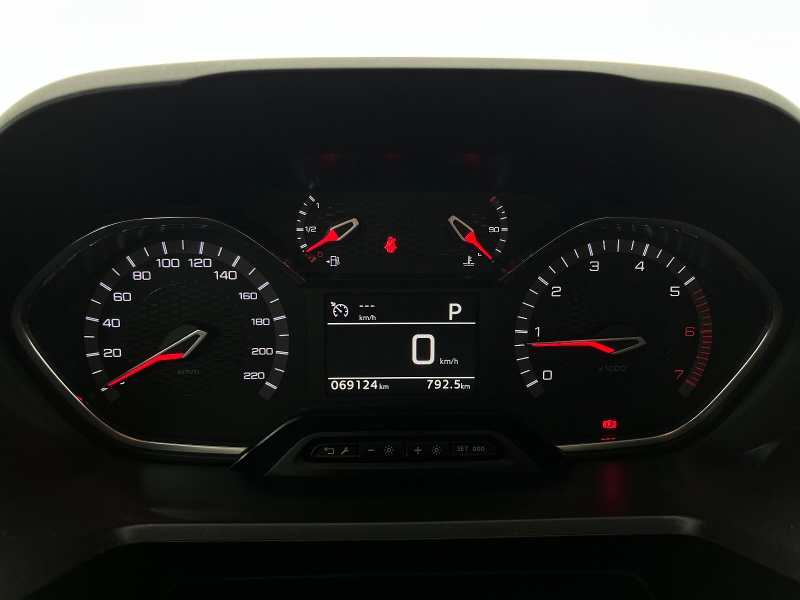 Peugeot Rifter 1.5 BlueHDI GT Line EAT8 - 2019 - Detay