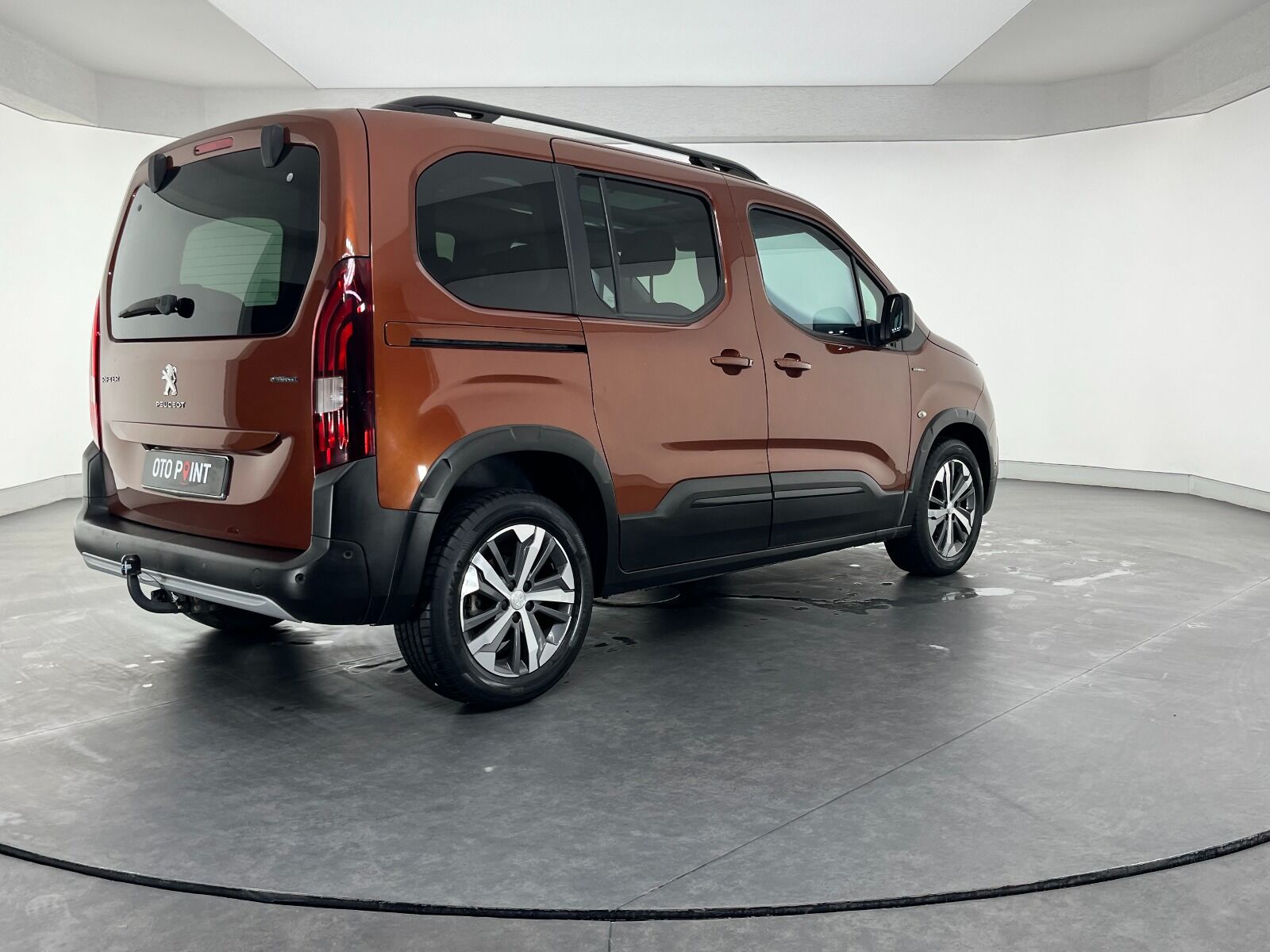 Peugeot Rifter 1.5 BlueHDI GT Line EAT8 - 2019 - Detay