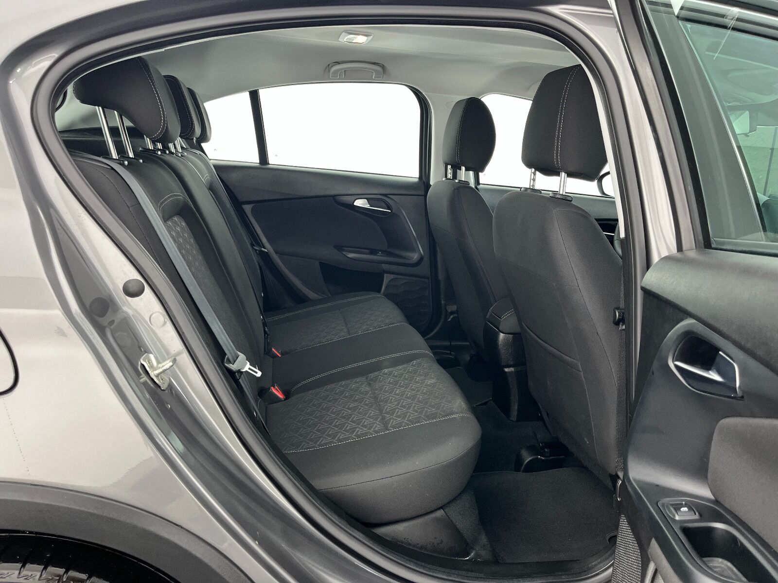 Fiat Egea Cross 1.6 MultiJet Urban GSR Traction+ DCT - 2024 - Detay