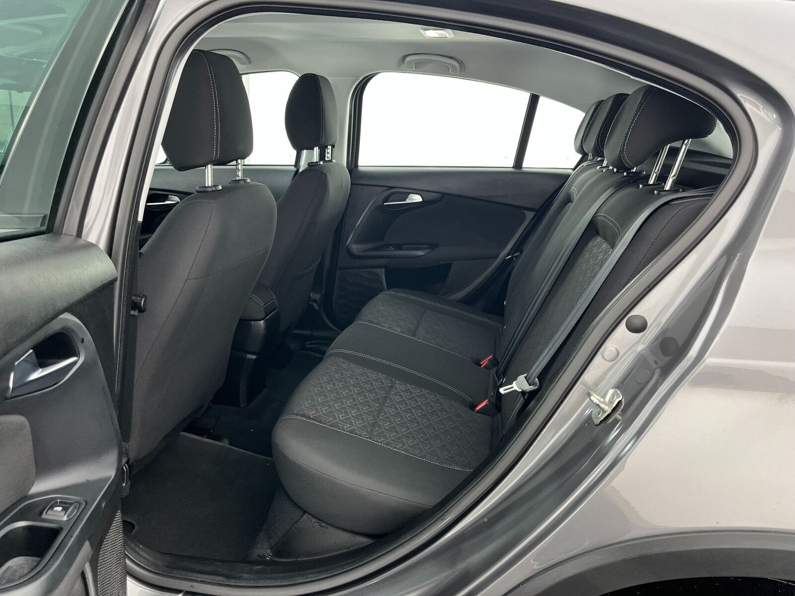 Fiat Egea Cross 1.6 MultiJet Urban GSR Traction+ DCT - 2024 - Detay