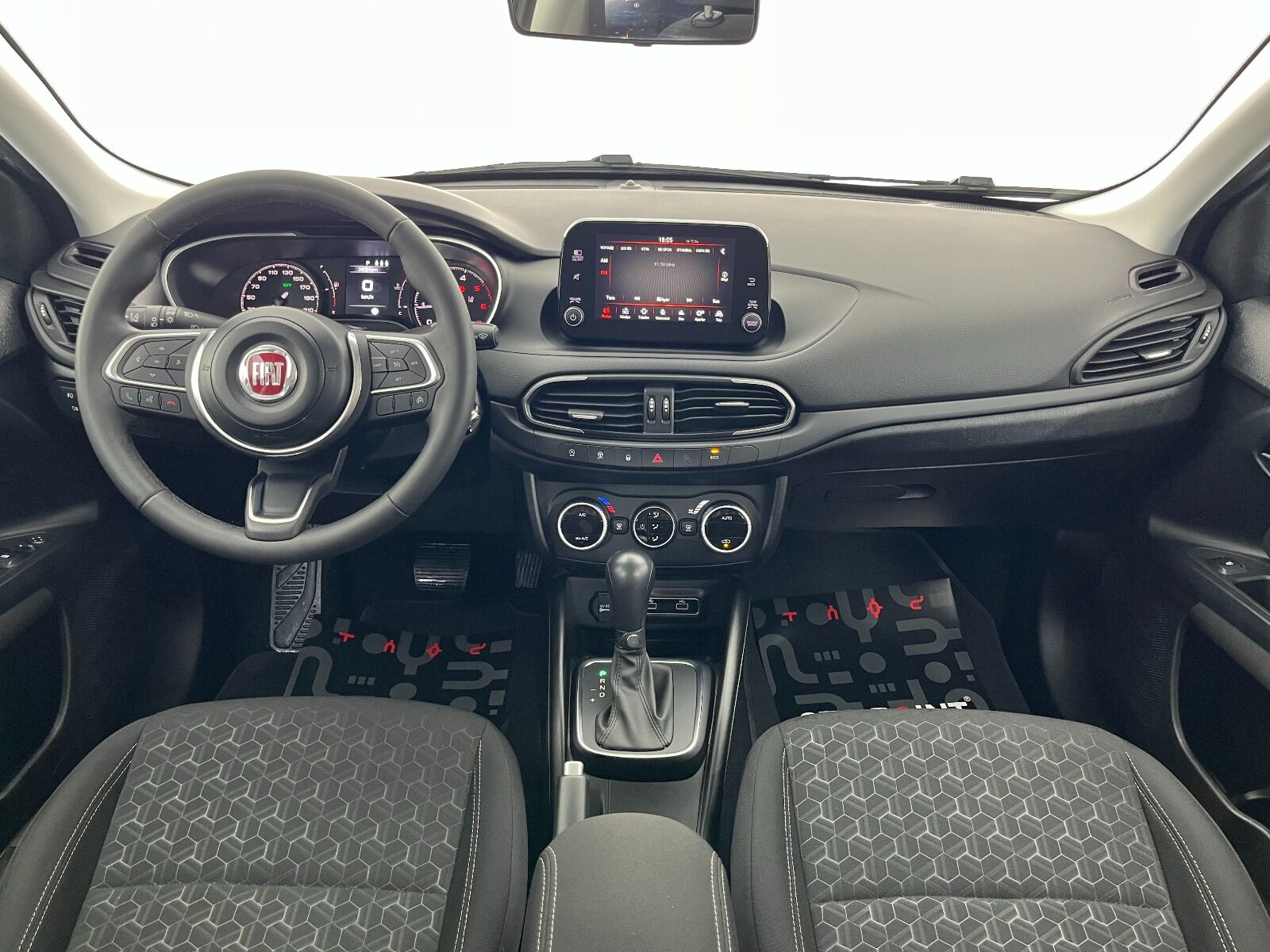 Fiat Egea Cross 1.6 MultiJet Urban GSR Traction+ DCT - 2024 - Detay