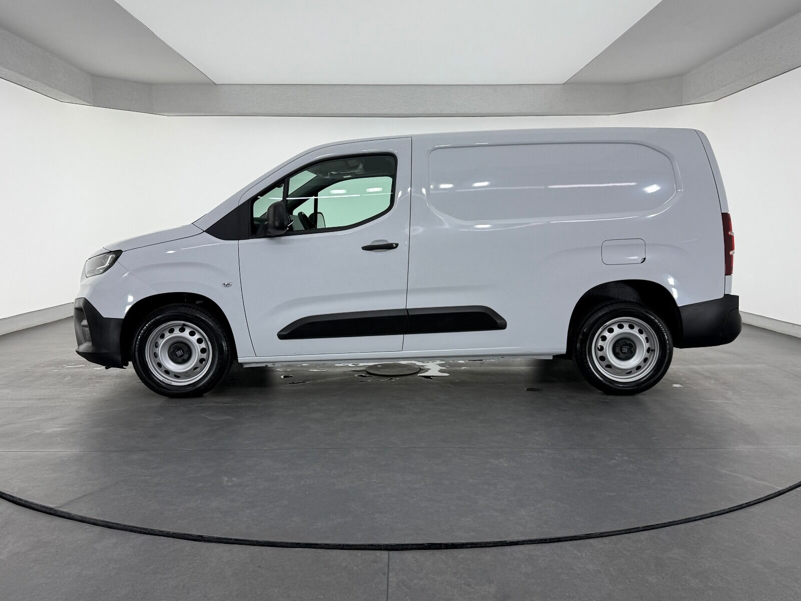 Fiat Doblo Cargo 1.5 BlueHDİ Maxi - 2025 - Detay