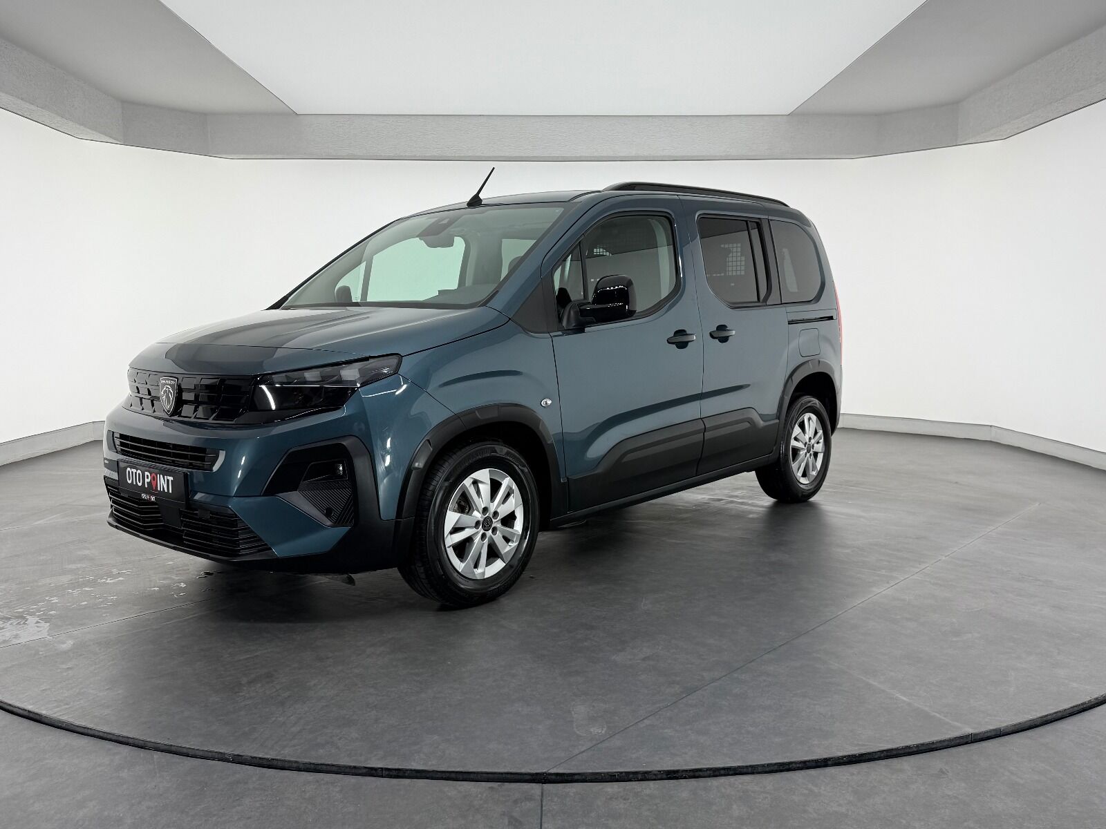 Peugeot Rifter 1.5 BlueHDI Allure EAT8 - 2025 - Detay