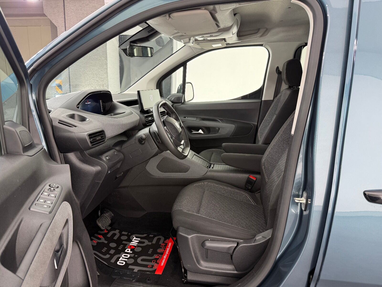 Peugeot Rifter 1.5 BlueHDI Allure EAT8 - 2025 - Detay