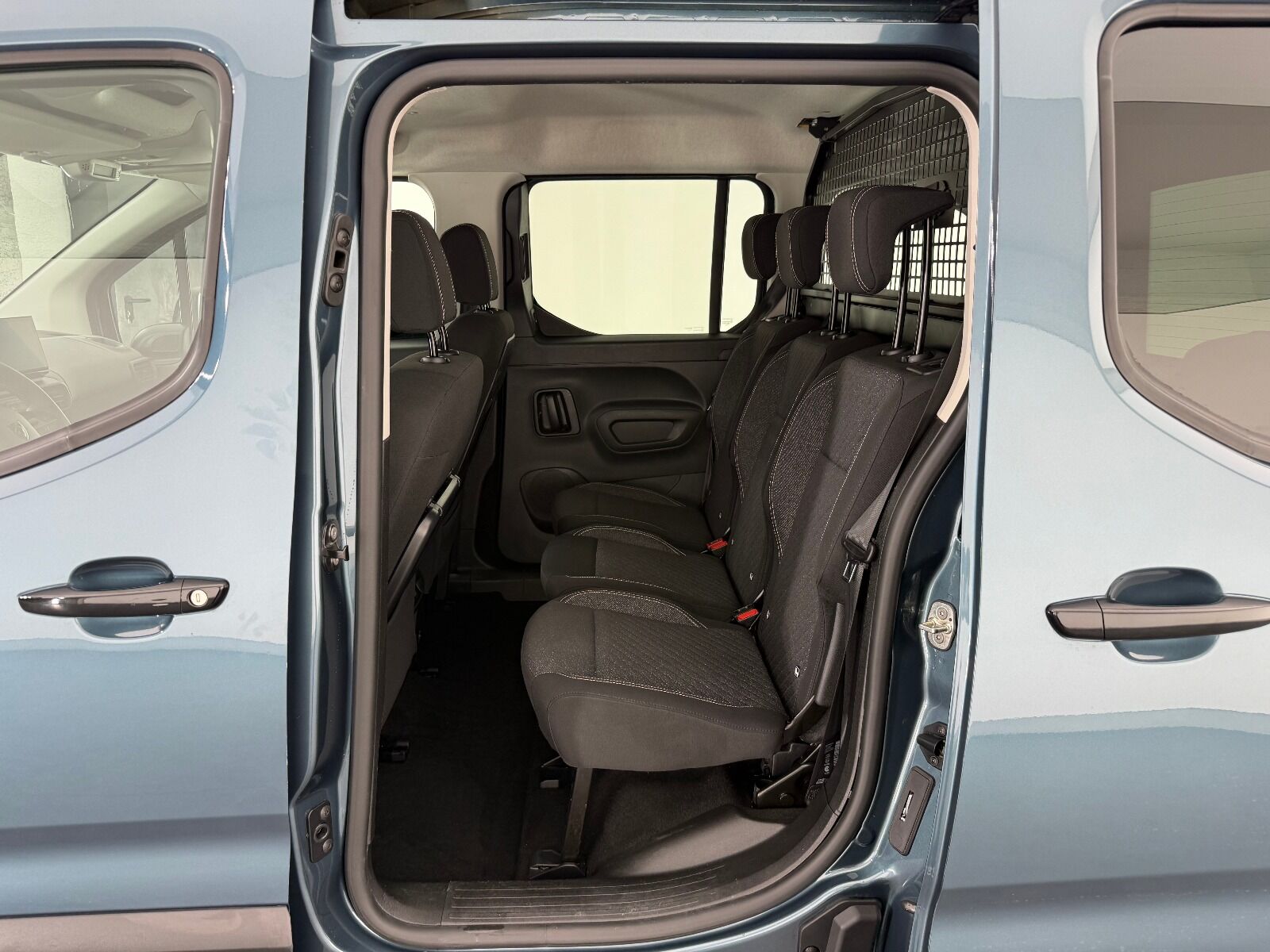 Peugeot Rifter 1.5 BlueHDI Allure EAT8 - 2025 - Detay