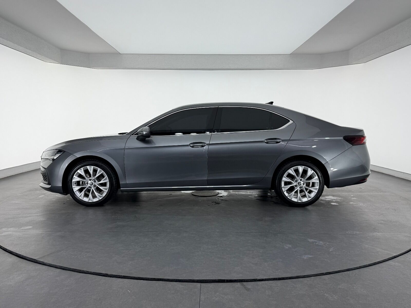 Skoda Superb 1.5 TSI Mhev Prestige DSG - 2024 - Detay