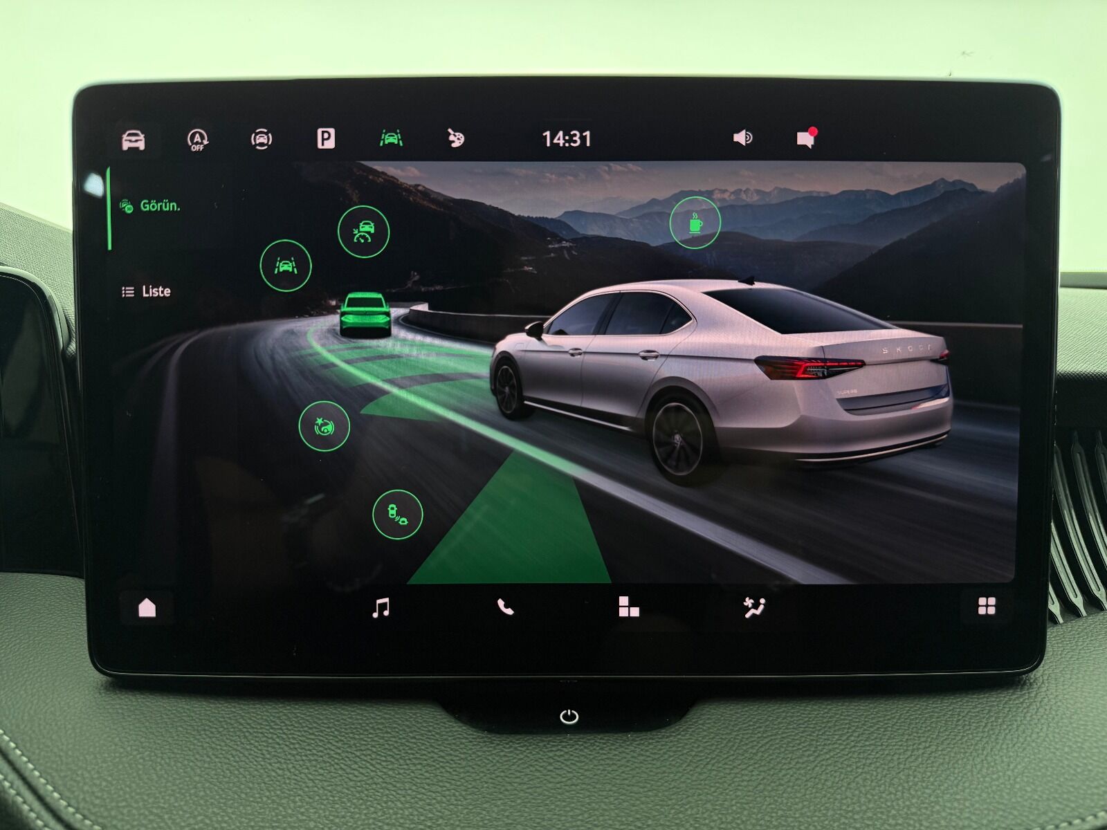 Skoda Superb 1.5 TSI Mhev Prestige DSG - 2024 - Detay