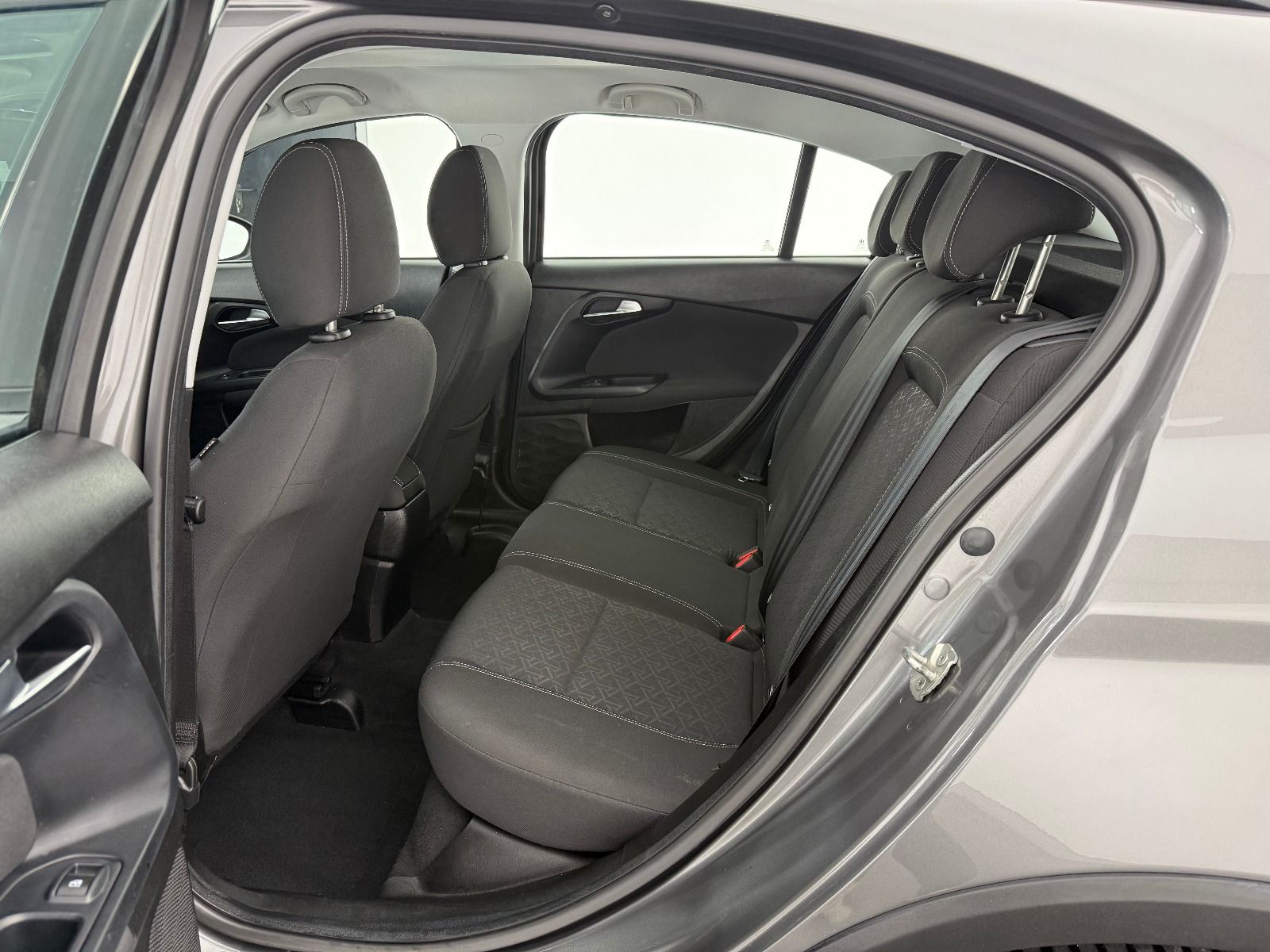 Fiat Egea Cross 1.6 Multijet Urban TRCTN+ GSR DCT - 2024 - Detay