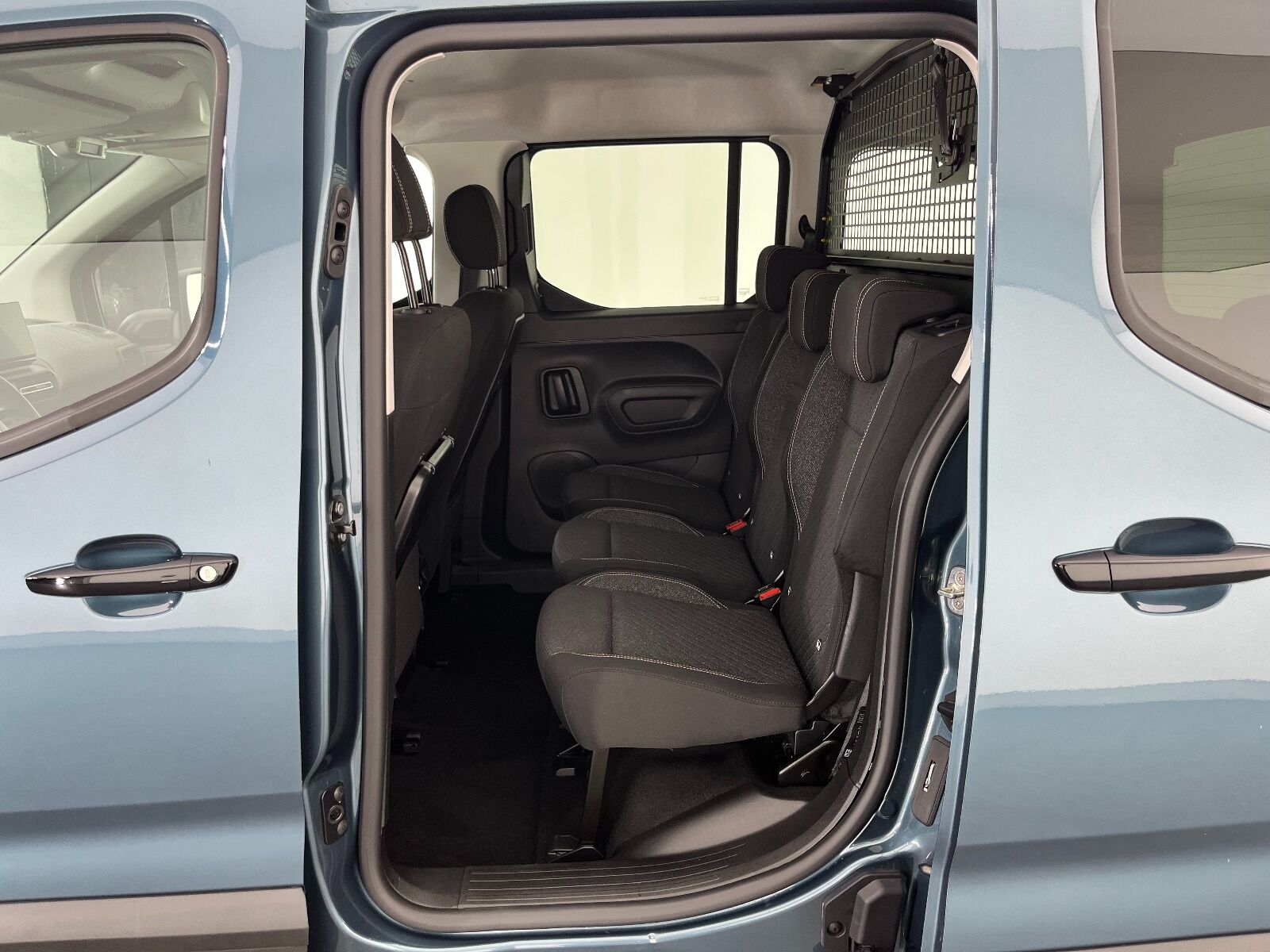Peugeot Rifter 1.5 BlueHDI Allure EAT8 - 2025 - Detay