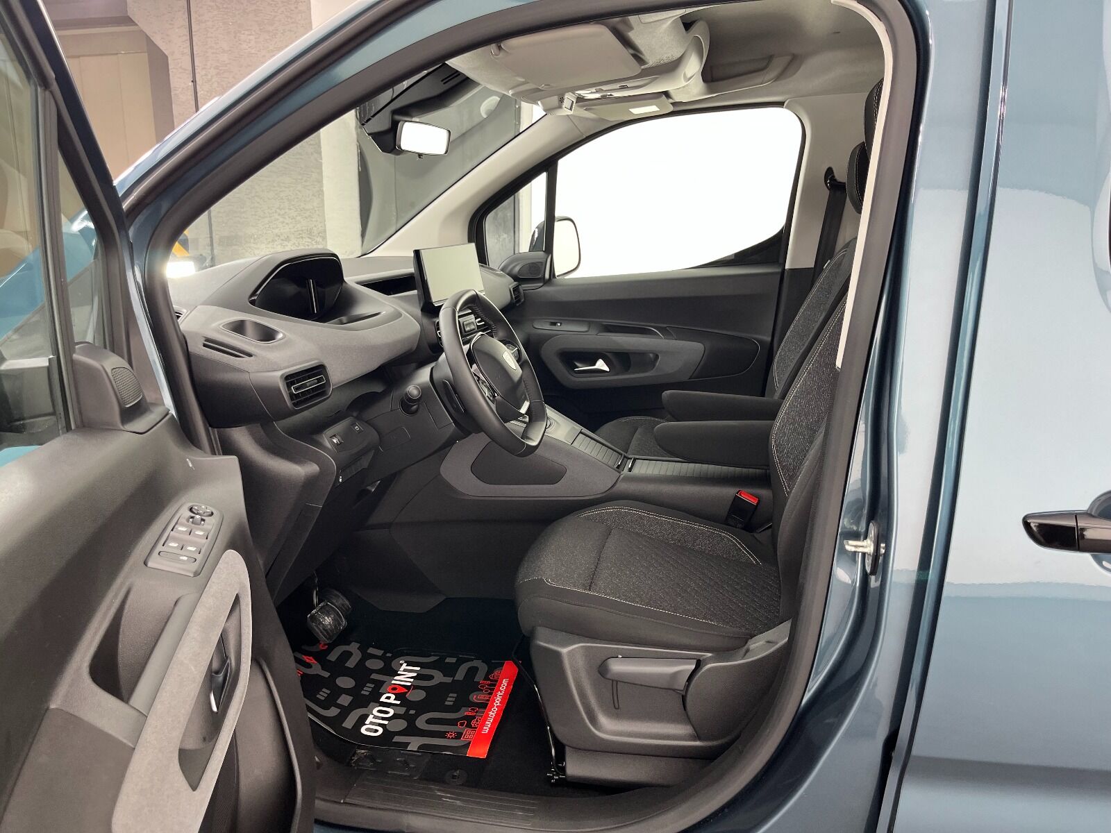 Peugeot Rifter 1.5 BlueHDI Allure EAT8 - 2025 - Detay