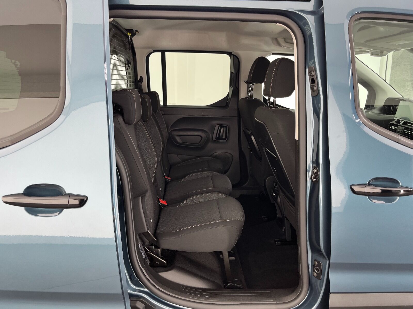 Peugeot Rifter 1.5 BlueHDI Allure EAT8 - 2025 - Detay