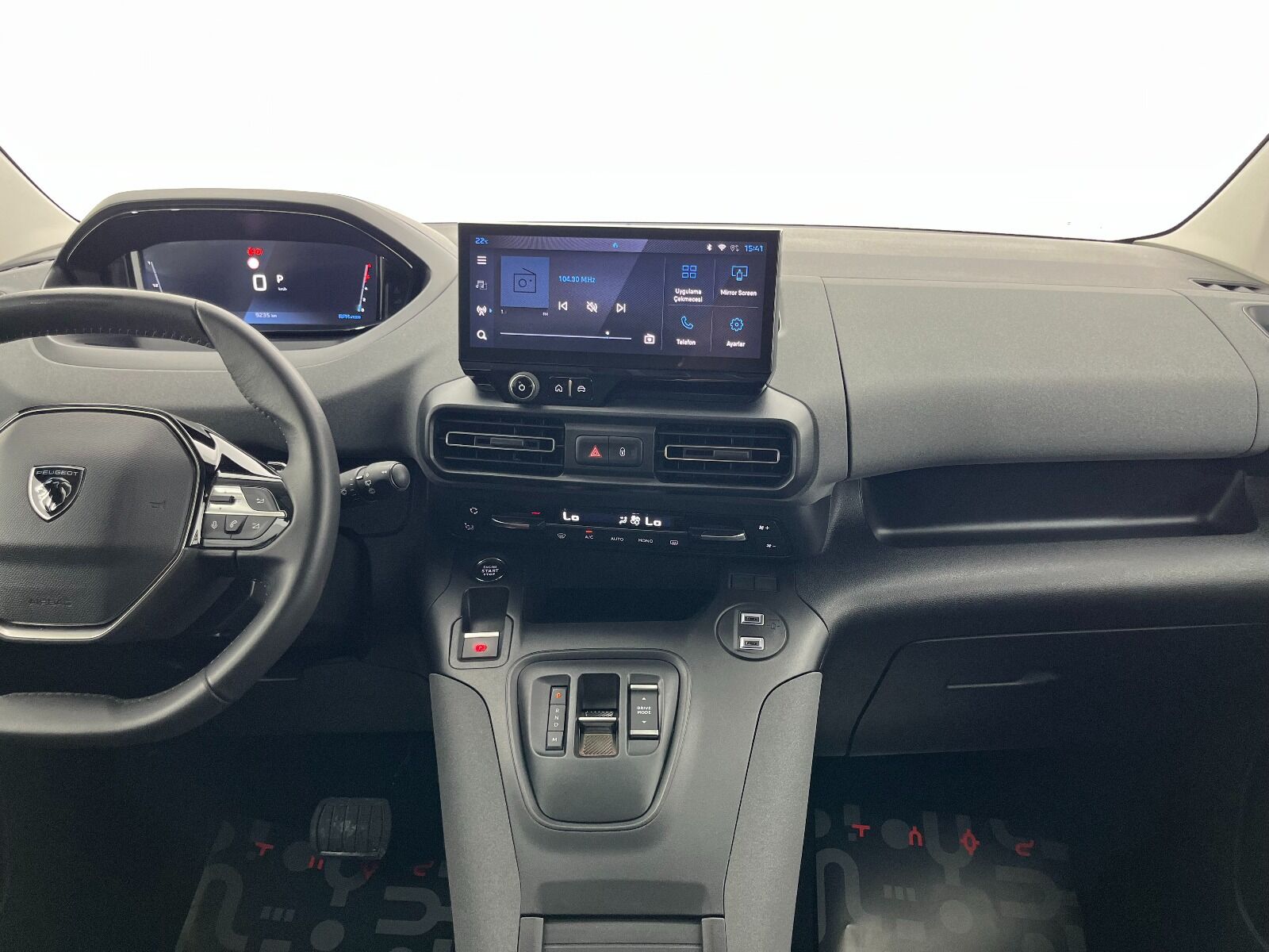 Peugeot Rifter 1.5 BlueHDI Allure EAT8 - 2025 - Detay