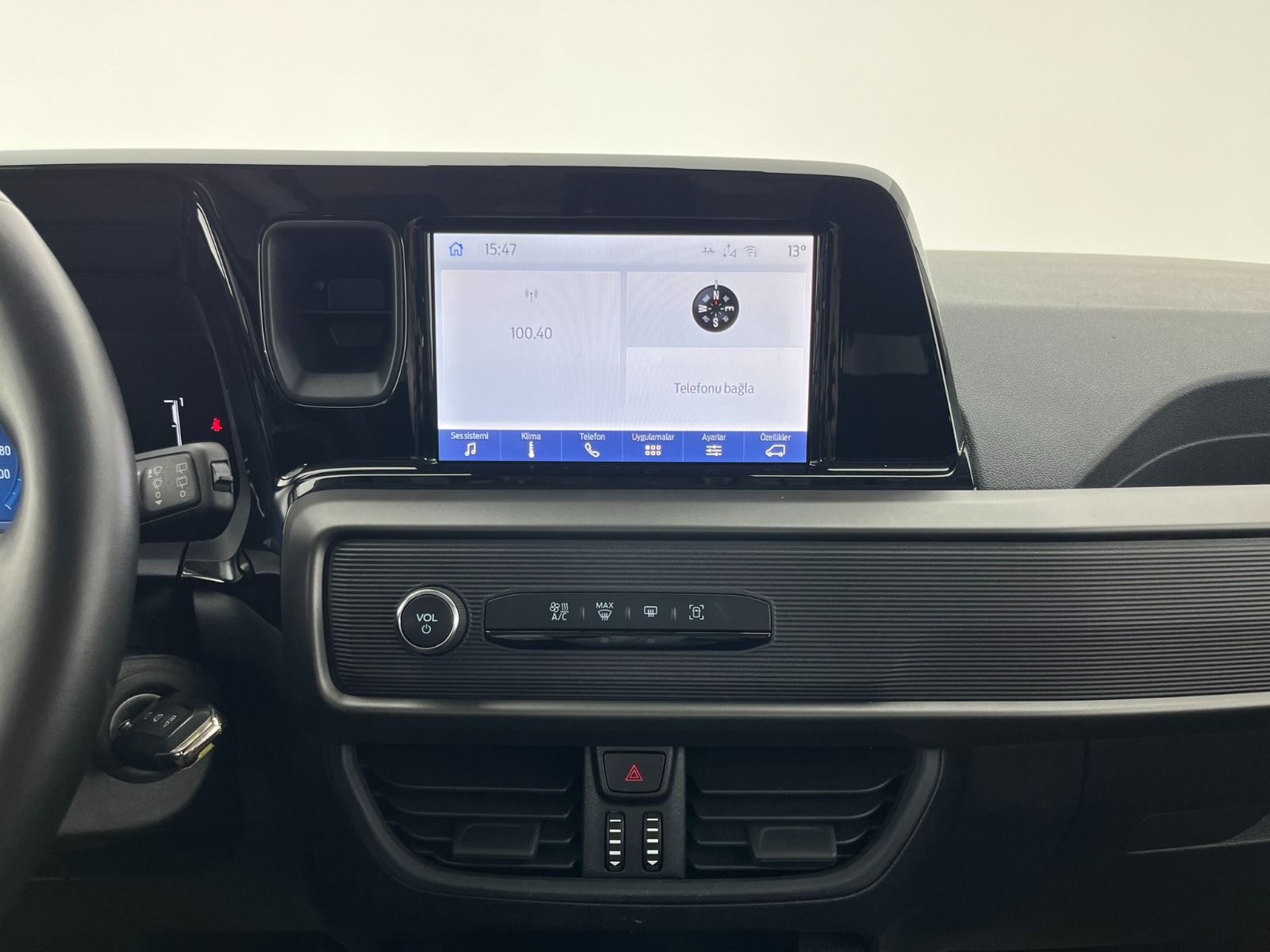 Ford Tourneo Courier Kombi 1.5 EcoBlue Deluxe - 2024 - Detay