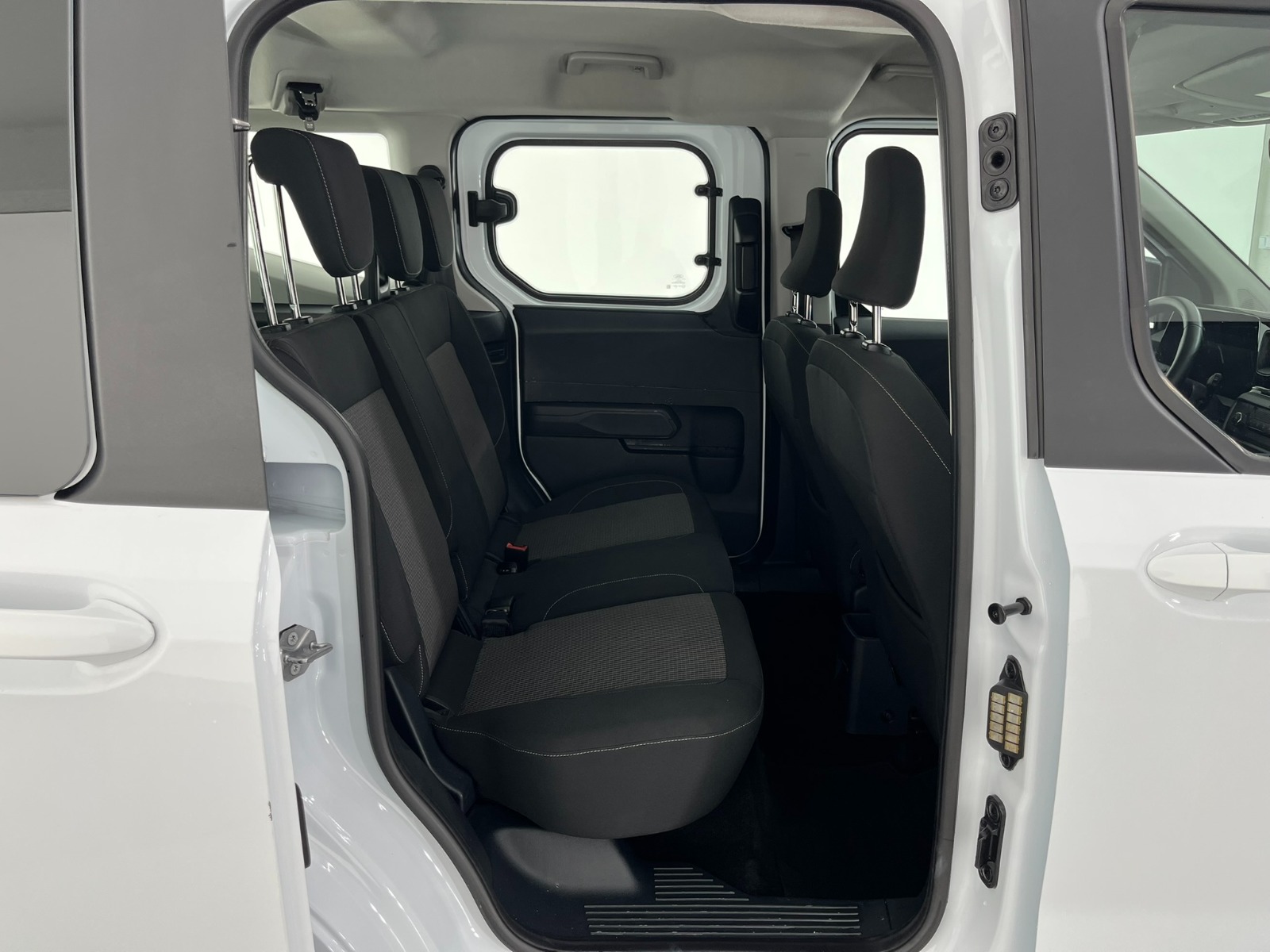 Ford Tourneo Courier Kombi 1.5 EcoBlue Deluxe - 2024 - Detay