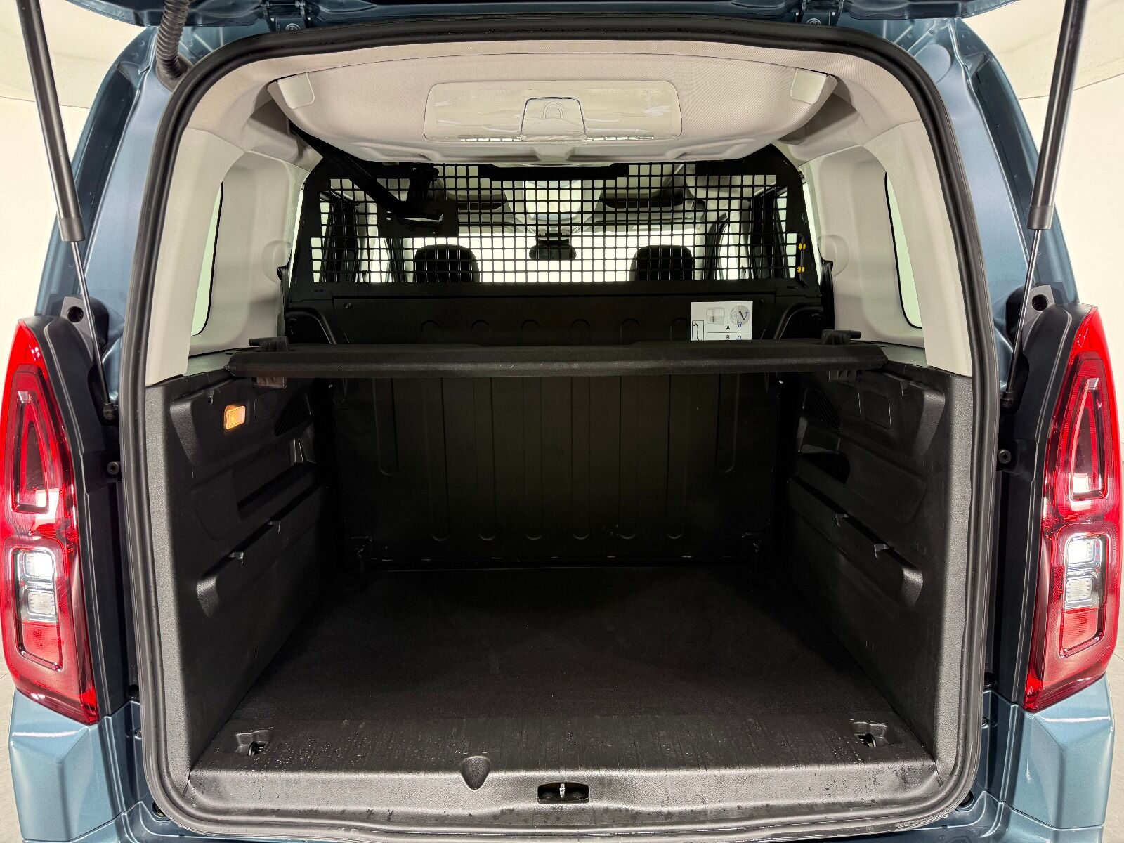 Fiat Doblo Combi 1.5 BlueHDİ Premio Plus - 2025 - Detay