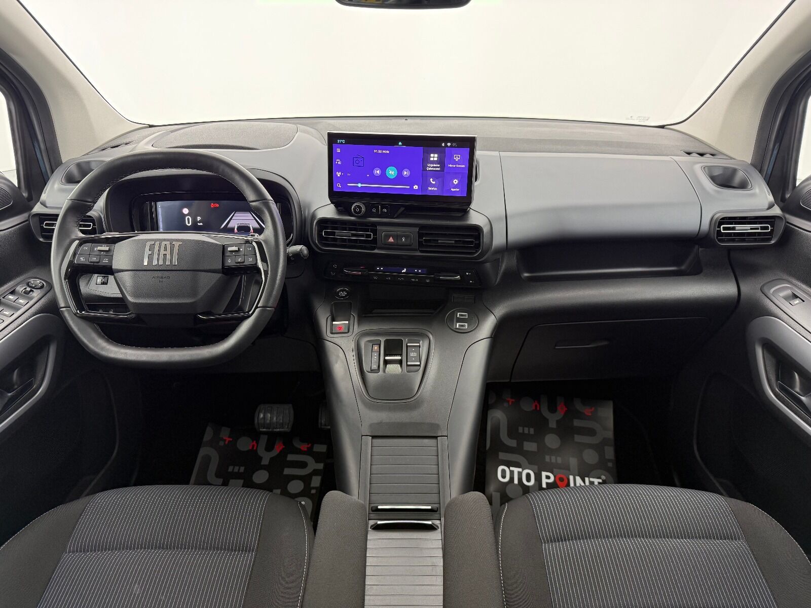 Fiat Doblo Combi 1.5 BlueHDİ Premio Plus - 2025 - Detay