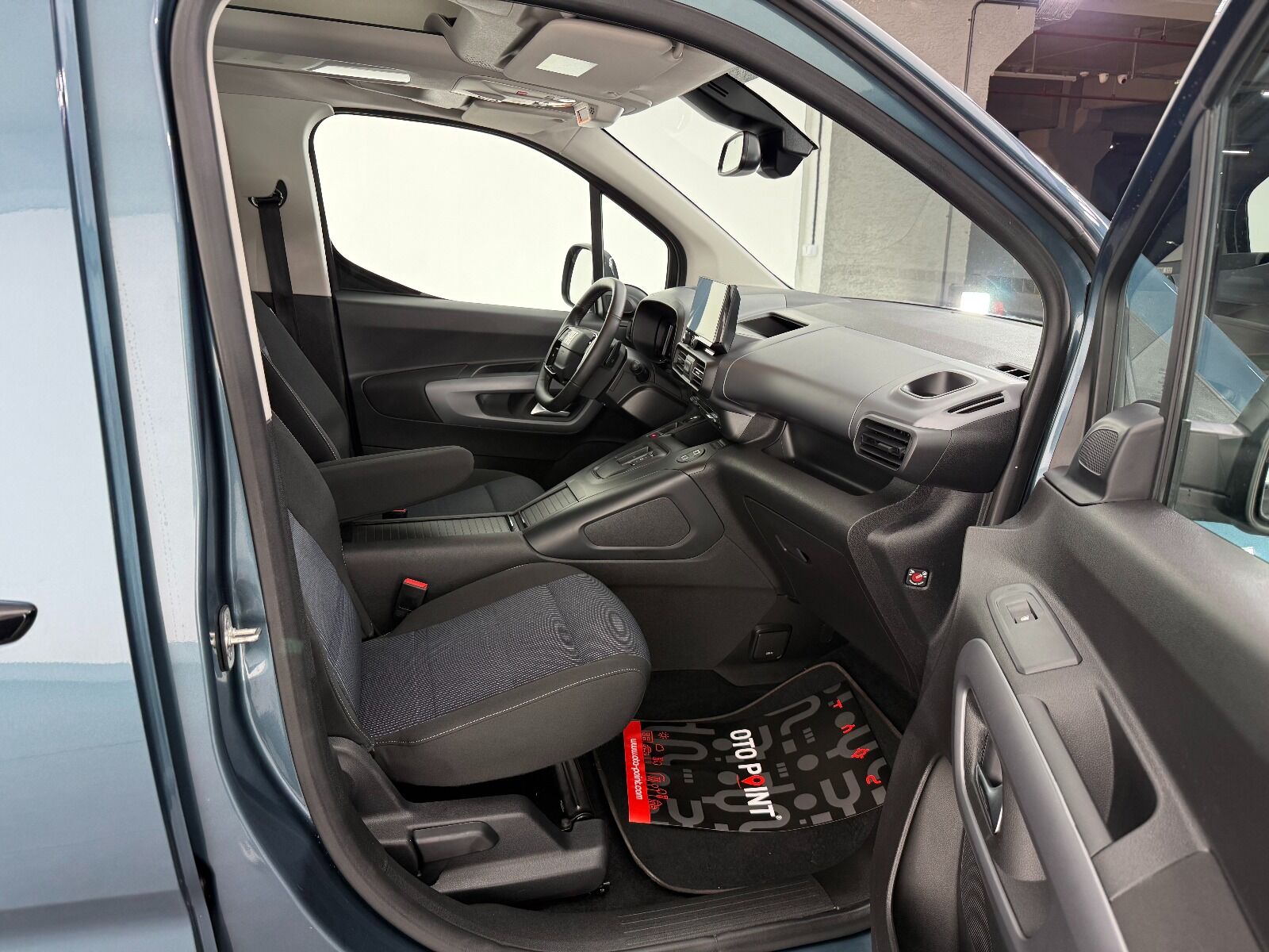 Fiat Doblo Combi 1.5 BlueHDİ Premio Plus - 2025 - Detay