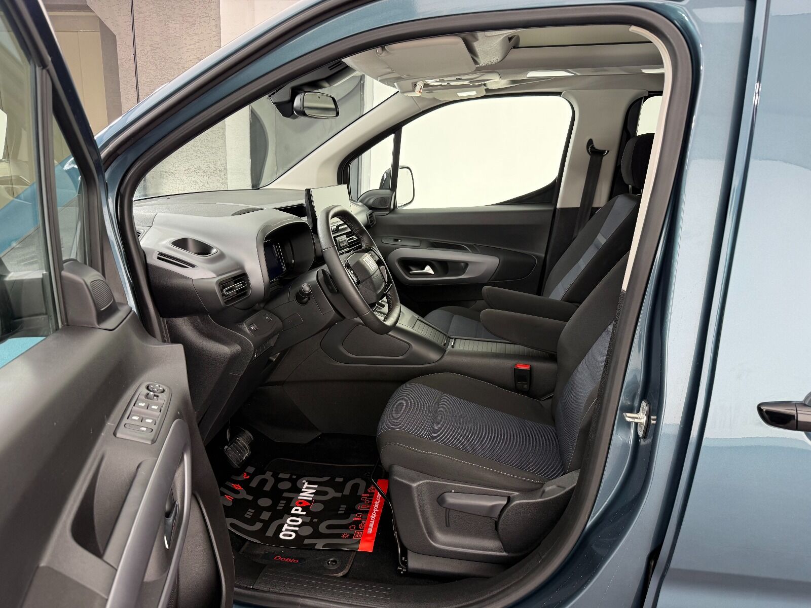 Fiat Doblo Combi 1.5 BlueHDİ Premio Plus - 2025 - Detay