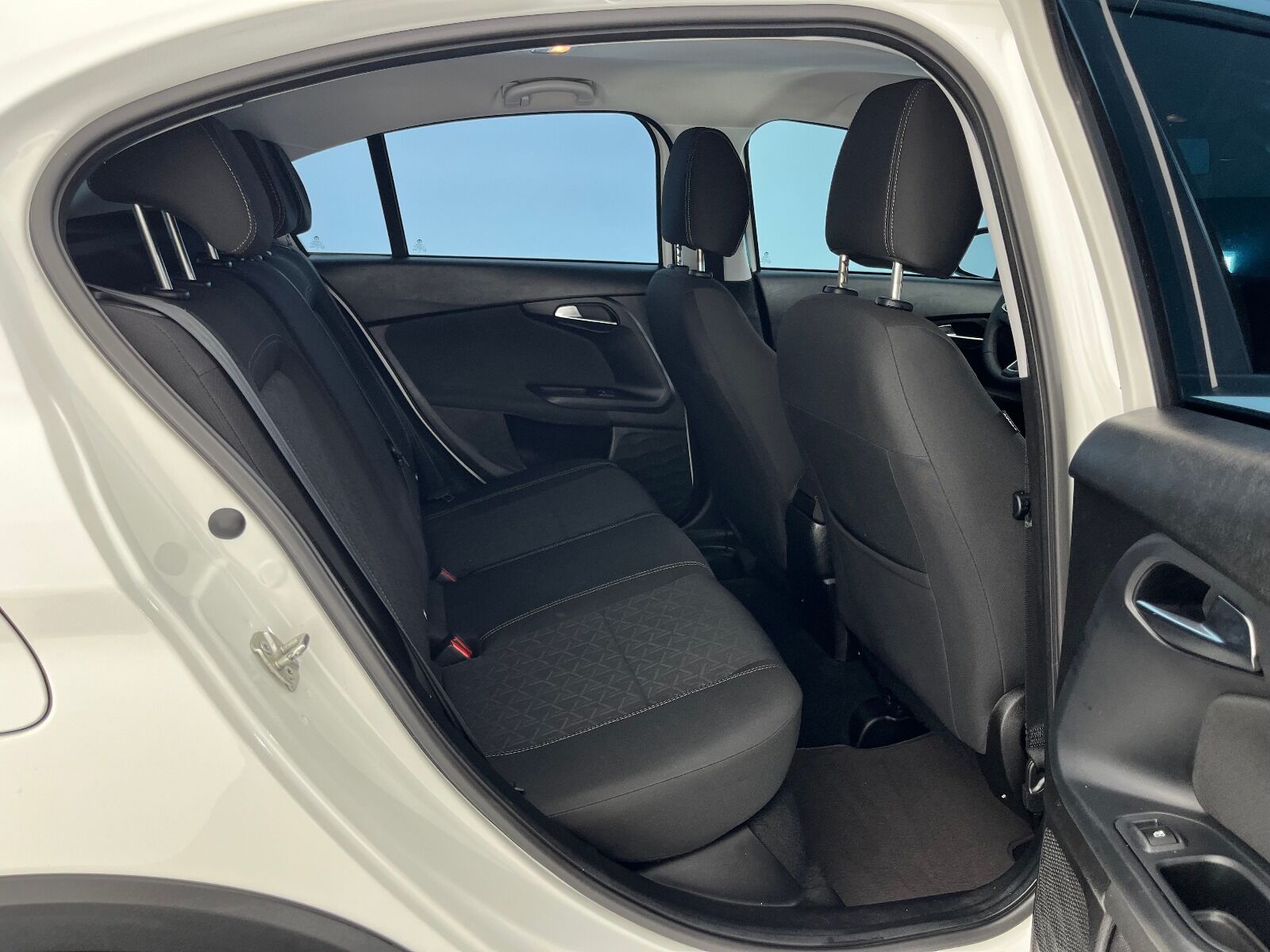 Fiat Egea Cross 1.6 Multijet Urban TRCTN+ GSR DCT - 2025 - Detay