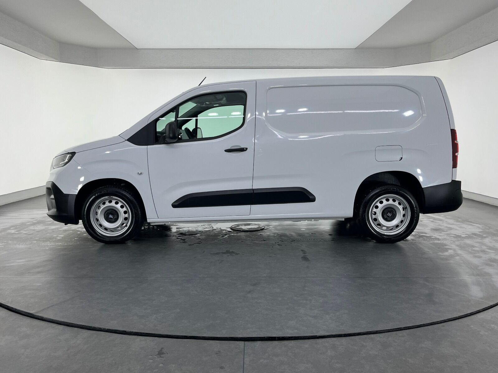 Fiat Doblo Cargo 1.5 BlueHDİ Maxi - 2025 - Detay