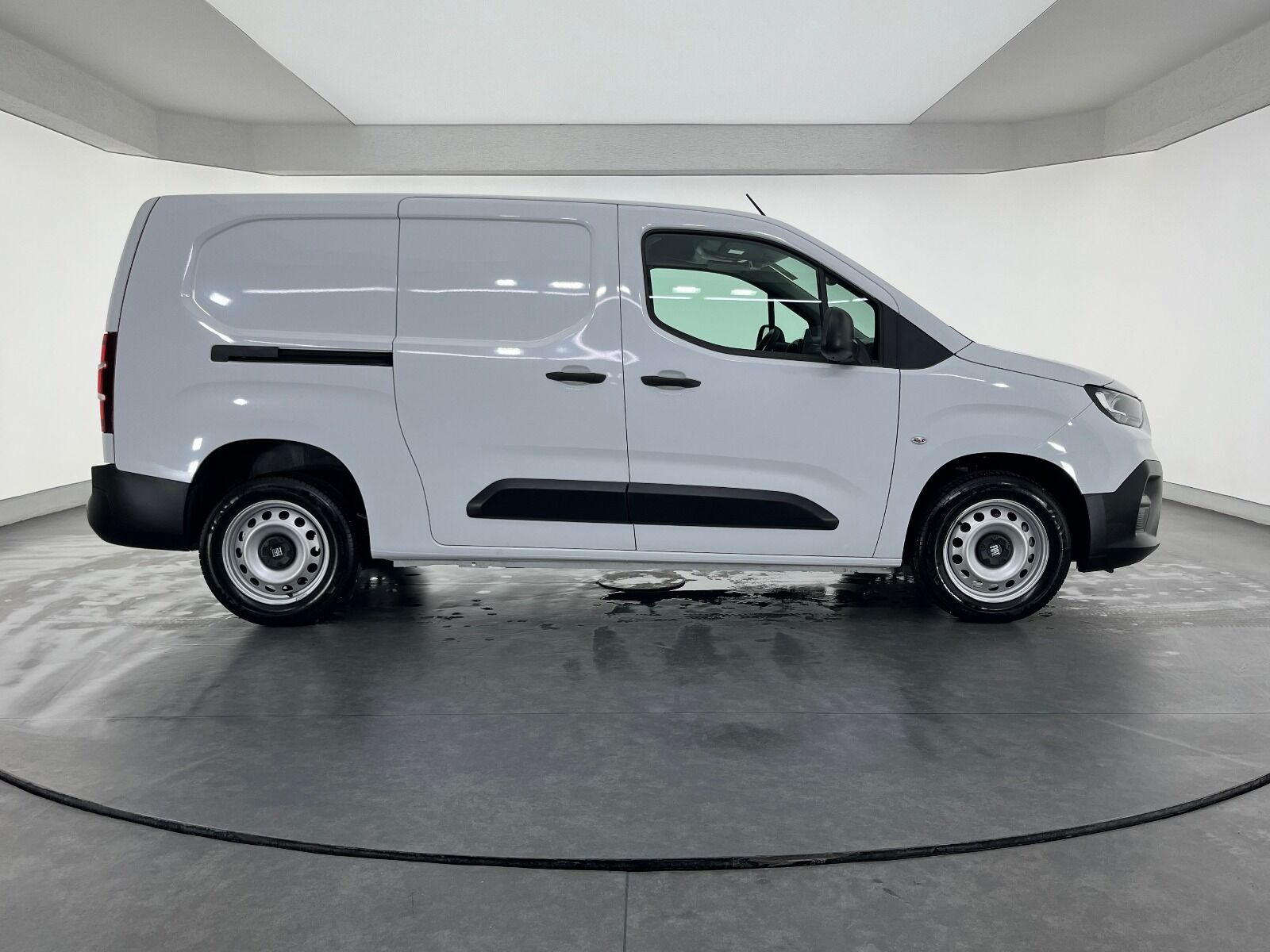 Fiat Doblo Cargo 1.5 BlueHDİ Maxi - 2025 - Detay