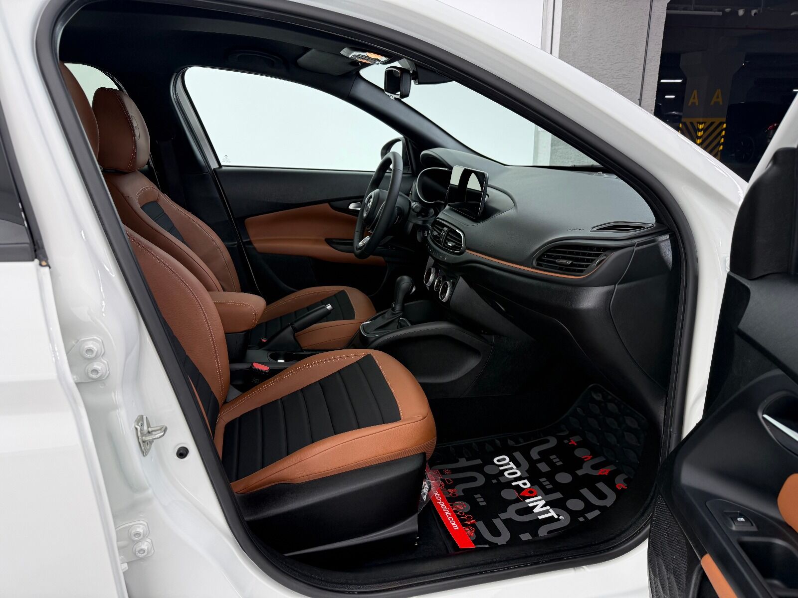 Fiat Egea Cross 1.6 MultiJet Limited GSR DCT TRCN+ - 2026 - Detay